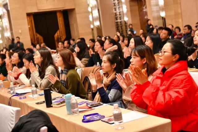 独立日2018餐饮社保新政论坛成功召开探讨灵活用工新趋势