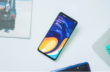 Galaxy A60闪耀来袭，中端市场掀起青春风潮