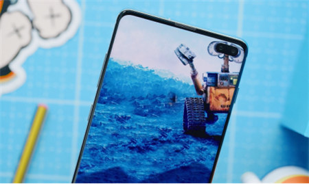 遇见换机好时机 轻松解锁三星Galaxy S10“超感官全视屏”