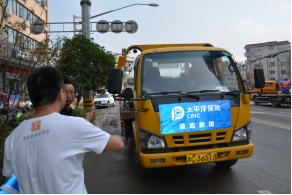 台风灾后现场，车点点汇聚多地救援力量温暖社会