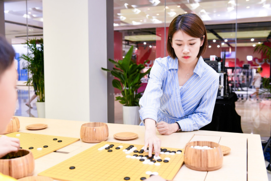 国家围棋队全国行系列活动西安收官 华为续写AI围棋新篇章