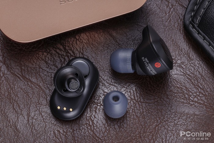 只知道一个AirPods？最好用的各类真无线耳机盘点