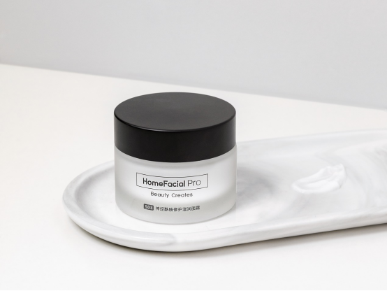 从HomeFacialPro这三款热门产品，揭秘护肤界“万金油”成分神经酰胺！