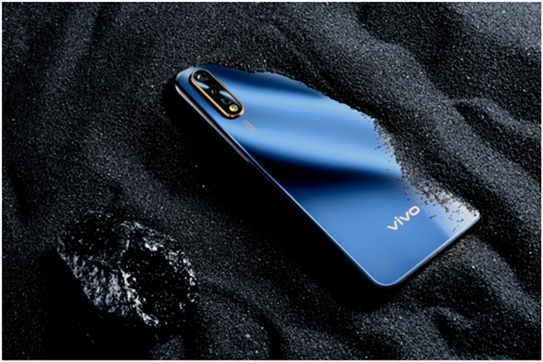 “v快不破”活动狂欢大促，vivo Z5系列潮酷双11