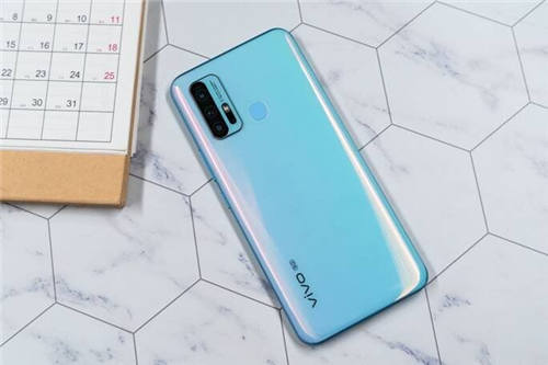 电池最大的5G手机：vivo Z6轻松解决游戏玩家的续航需求