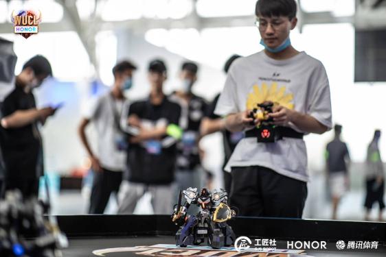 WUCL 2020工匠社格斗机器人创新赛事首战南京打响