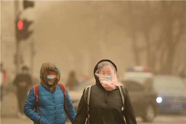 沙尘来袭空气净化器销量攀升京东上线“空净专场”为你守护家人健康