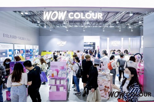 解码Z世代新消费趋势 WOW COLOUR极致诠释美妆新生态