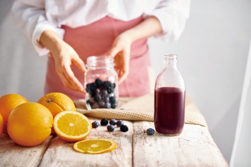 追求健康精致生活，从一杯惠人榨汁机的鲜榨果汁开始