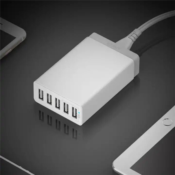 完美的家庭充电中枢——Anker安克25W 5口USB苹果手机充电器