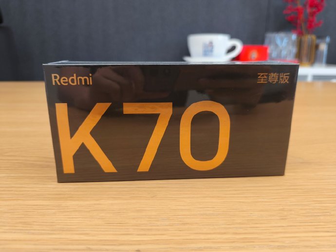 Redmi K70.jpg