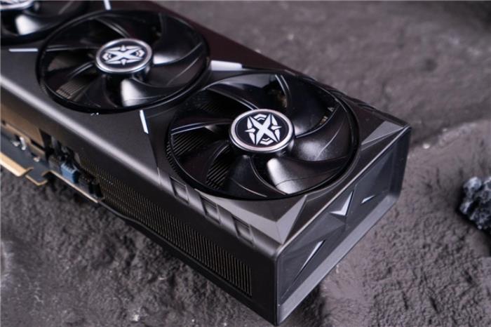 炫酷来袭，耕升 GeForce RTX 5070 Ti 炫光·超 OC带来超高性能